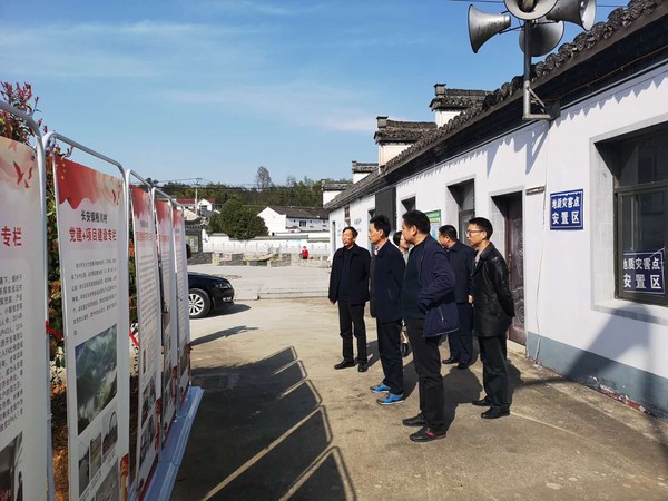 李寿生局长到长安镇调研农业.jpg